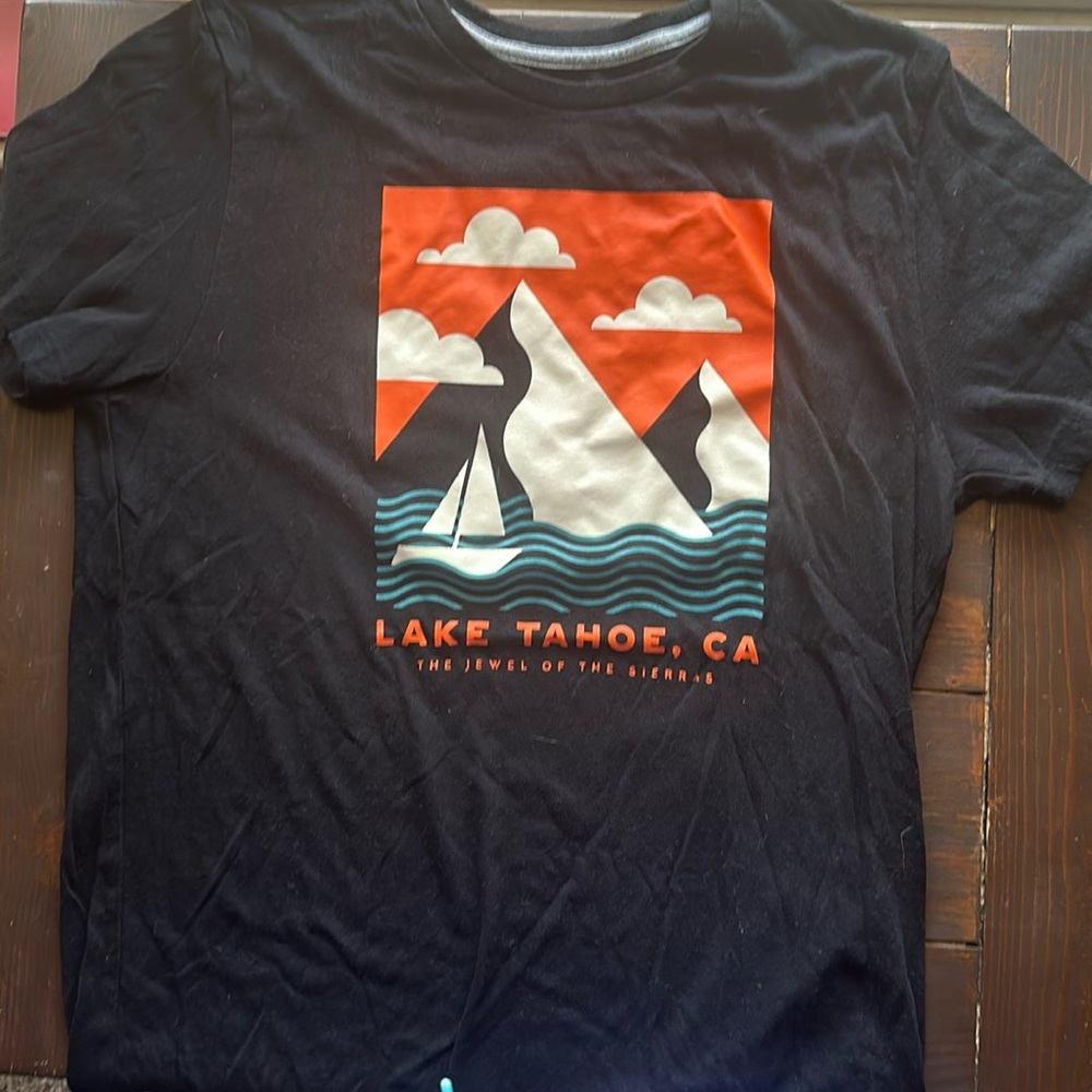 Old navy graphic tee